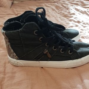 High top shoes